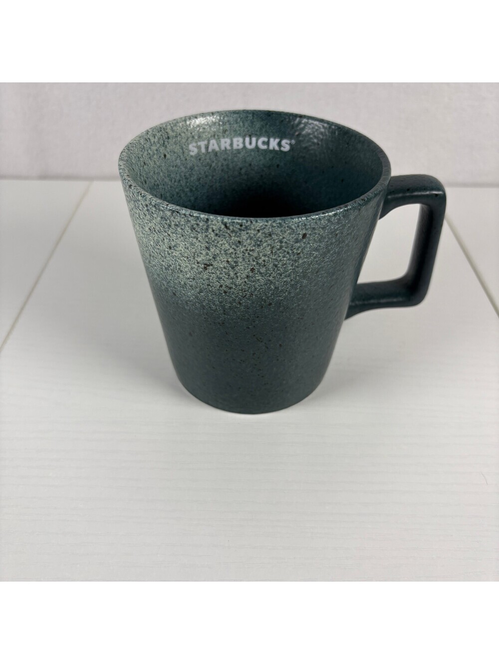 Starbucks 2021 Coffee Mug 14 oz Green Speckled Ombre Ceramic Cup Angular Handle